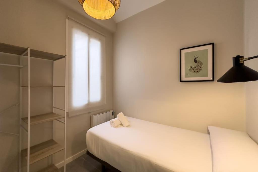 Bebarceloner Sants Apartments - 2 Bedrooms Экстерьер фото