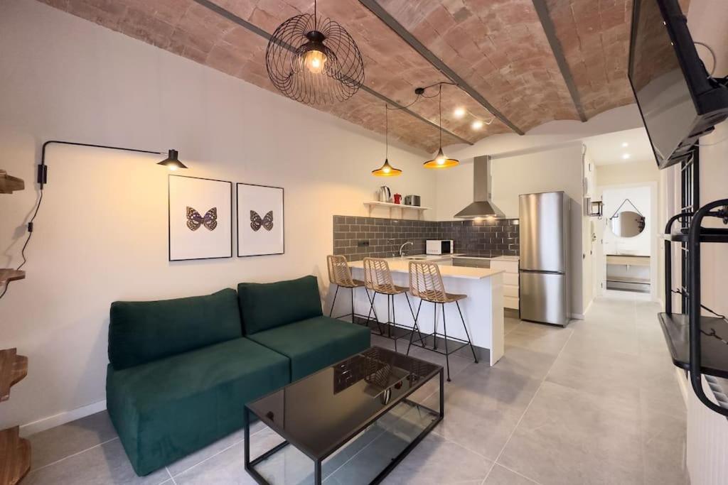 Bebarceloner Sants Apartments - 2 Bedrooms Экстерьер фото