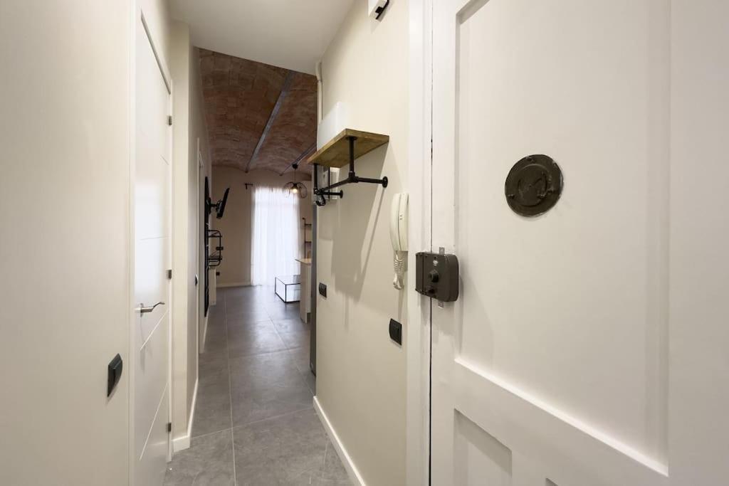 Bebarceloner Sants Apartments - 2 Bedrooms Экстерьер фото